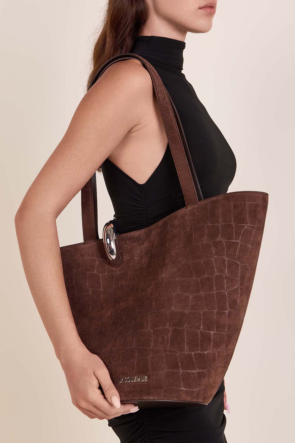 תמונת כל הלוק של תיק באקט לה במבולה מויאן לארג'